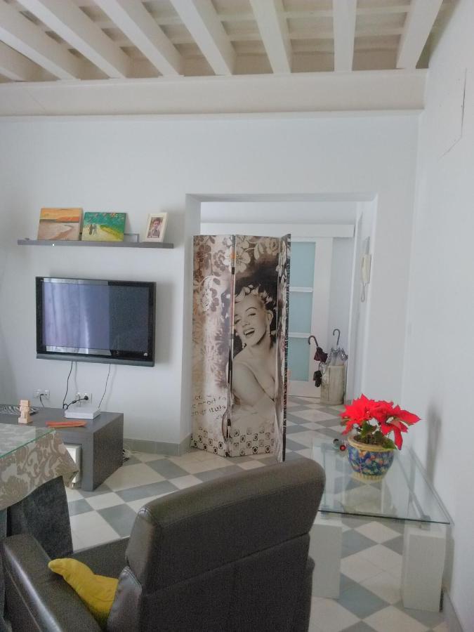 Apartamento Apodaca Кадис Екстериор снимка